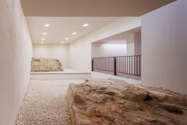 Restos arqueológicos del antiguo Convento de los Carmelitas Descalzas